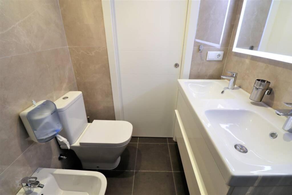 Hoyo 19 Villa Marbella Bagian luar foto