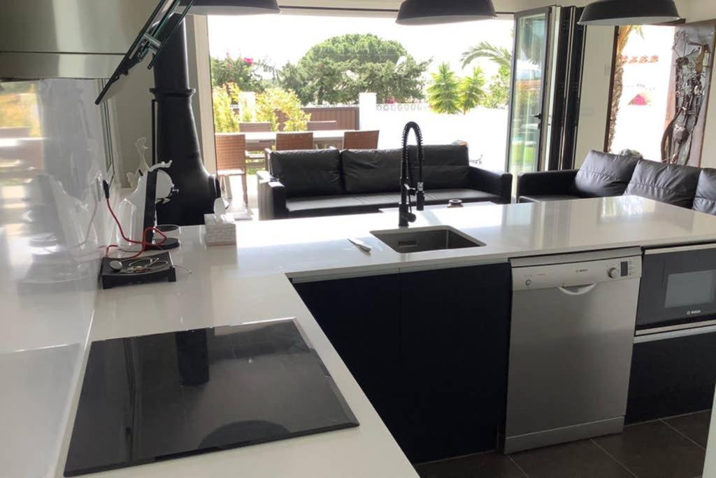 Hoyo 19 Villa Marbella Bagian luar foto