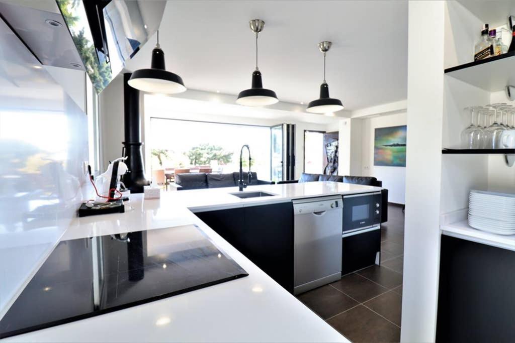 Hoyo 19 Villa Marbella Bagian luar foto